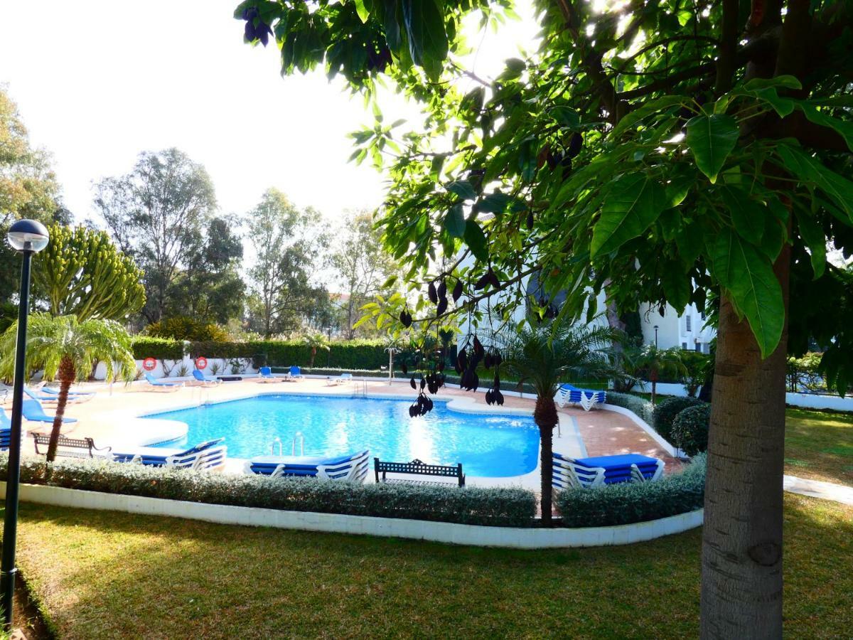 Apartamento Puerto Banus 马尔韦利亚 外观 照片